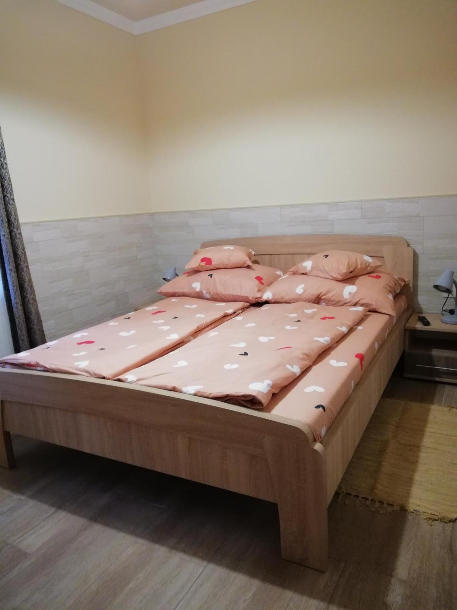 Imola Es Andrea Apartmanhaz 3 Hajdúszoboszló Zewnętrze zdjęcie